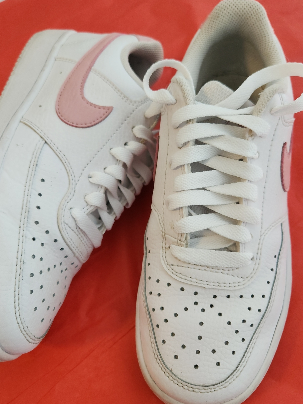 Nike Court Vision Low Sneakers Women’s Size 6.0 White Pink Casual Trendy - Picture 7 of 13